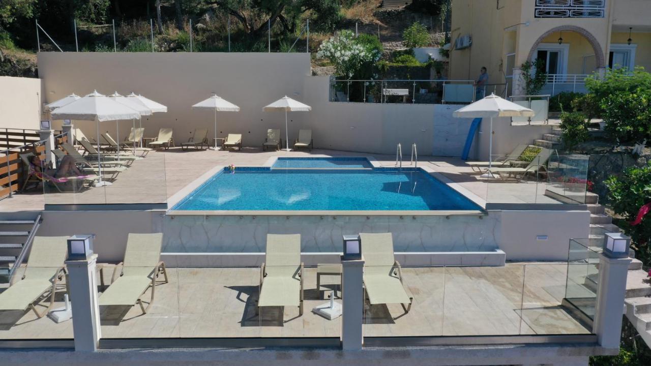 Hotel apartamentowy Mazis Agios Gordios (Corfu)