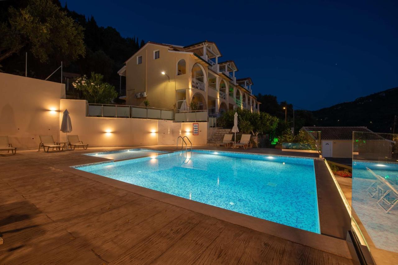 Mazis Hotel apartamentowy 3*