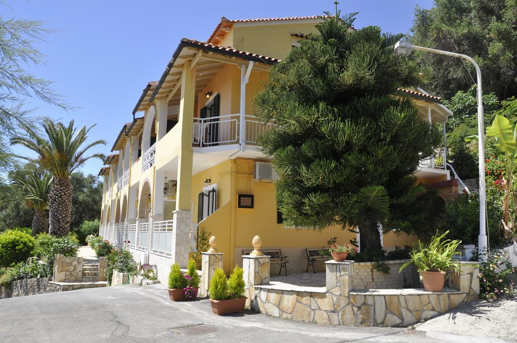 Mazis Hotel apartamentowy Agios Gordios (Corfu)