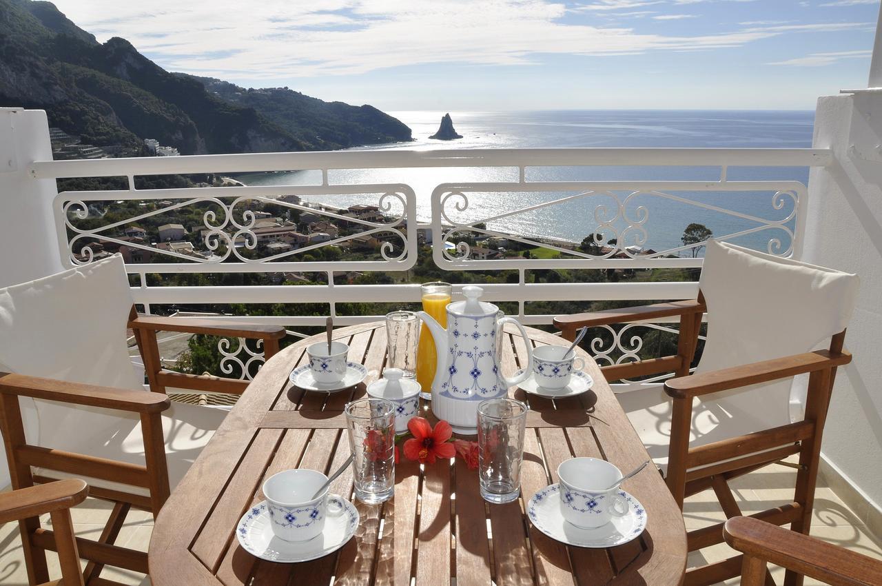 Hotel apartamentowy Mazis 3*