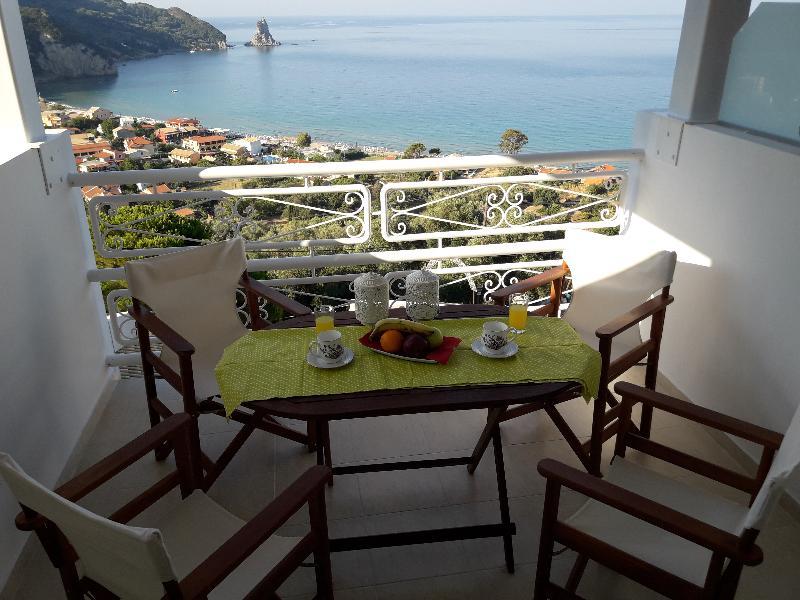 Mazis 3* Agios Gordios (Corfu)