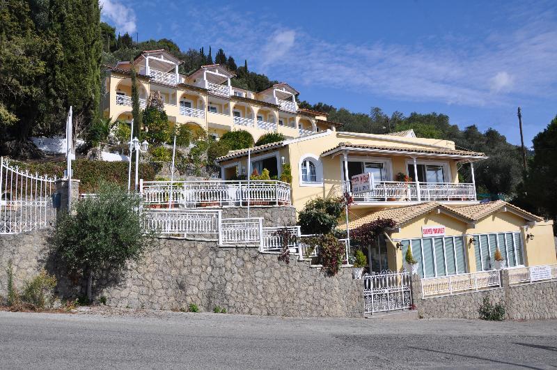 Mazis Hotel apartamentowy Agios Gordios (Corfu)